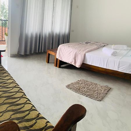 Broad View Apartment Ella Bagian luar foto